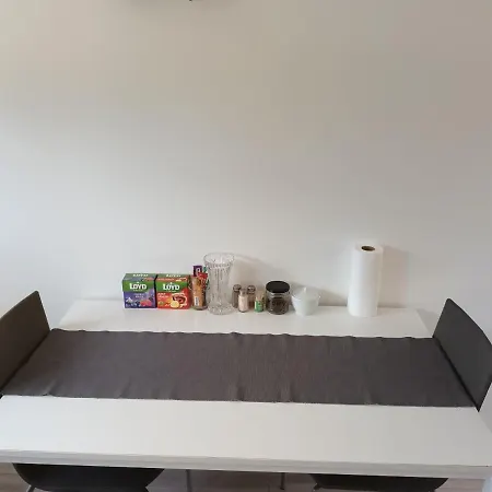 Luxury Private House And Parking Netflix Hotel apartamentowy 4*