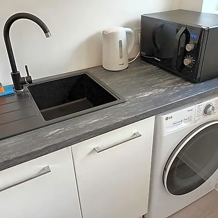 Luxury Private House And Parking Netflix 4* Tartu