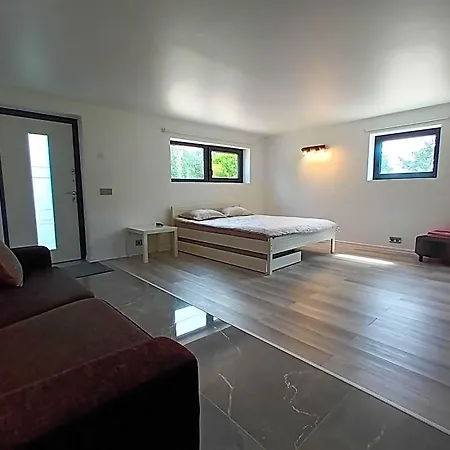 Luxury Private House And Parking Netflix Aparthotel