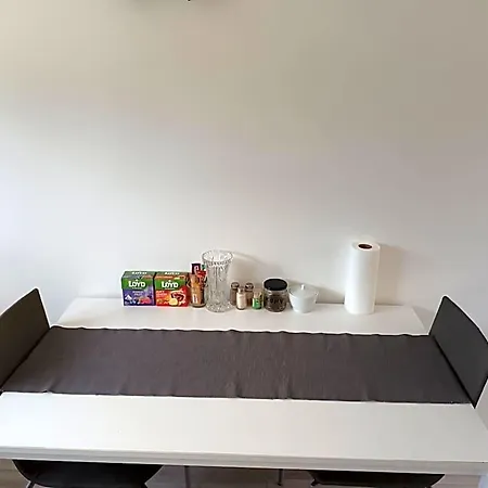 Luxury Private House And Parking Netflix