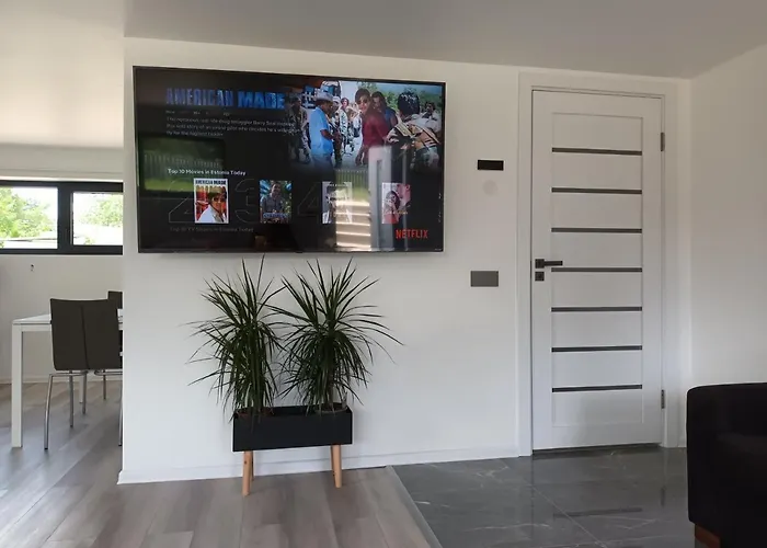 Luxury Private House And Parking Netflix Aparthotel Tartu