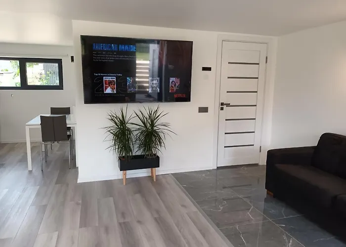 Aparthotel Luxury Private House And Parking Netflix Tartu